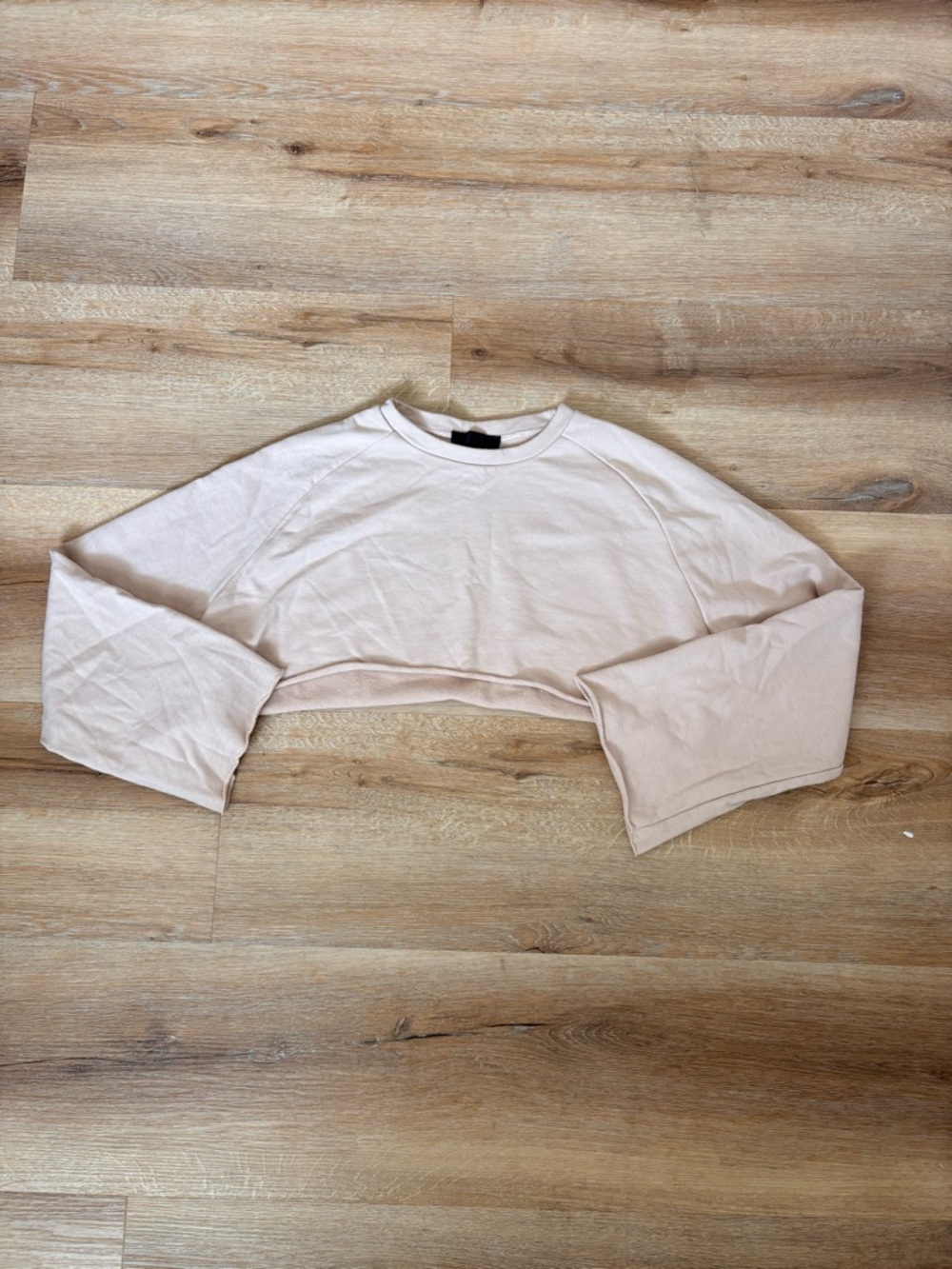 Women's Cropped Long-Sleeve Top in Light Beige